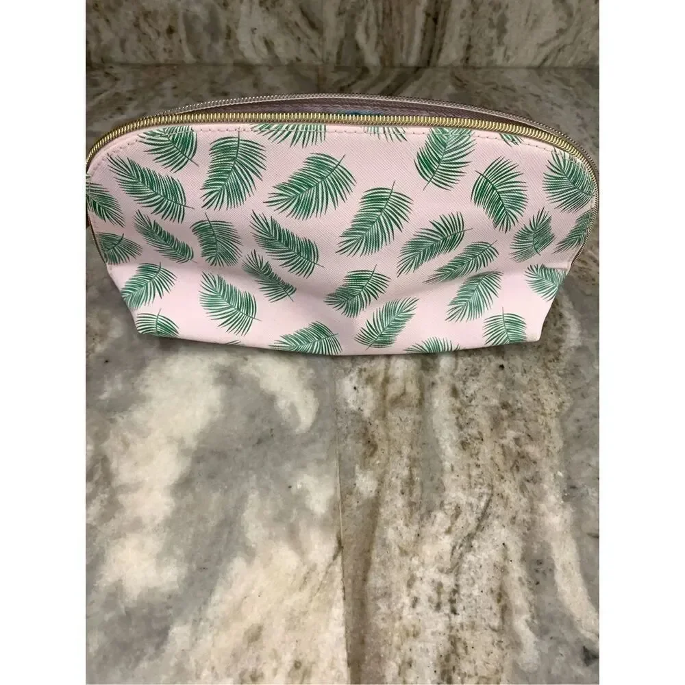 Cosmetic Bag Feather Design #makeup bag